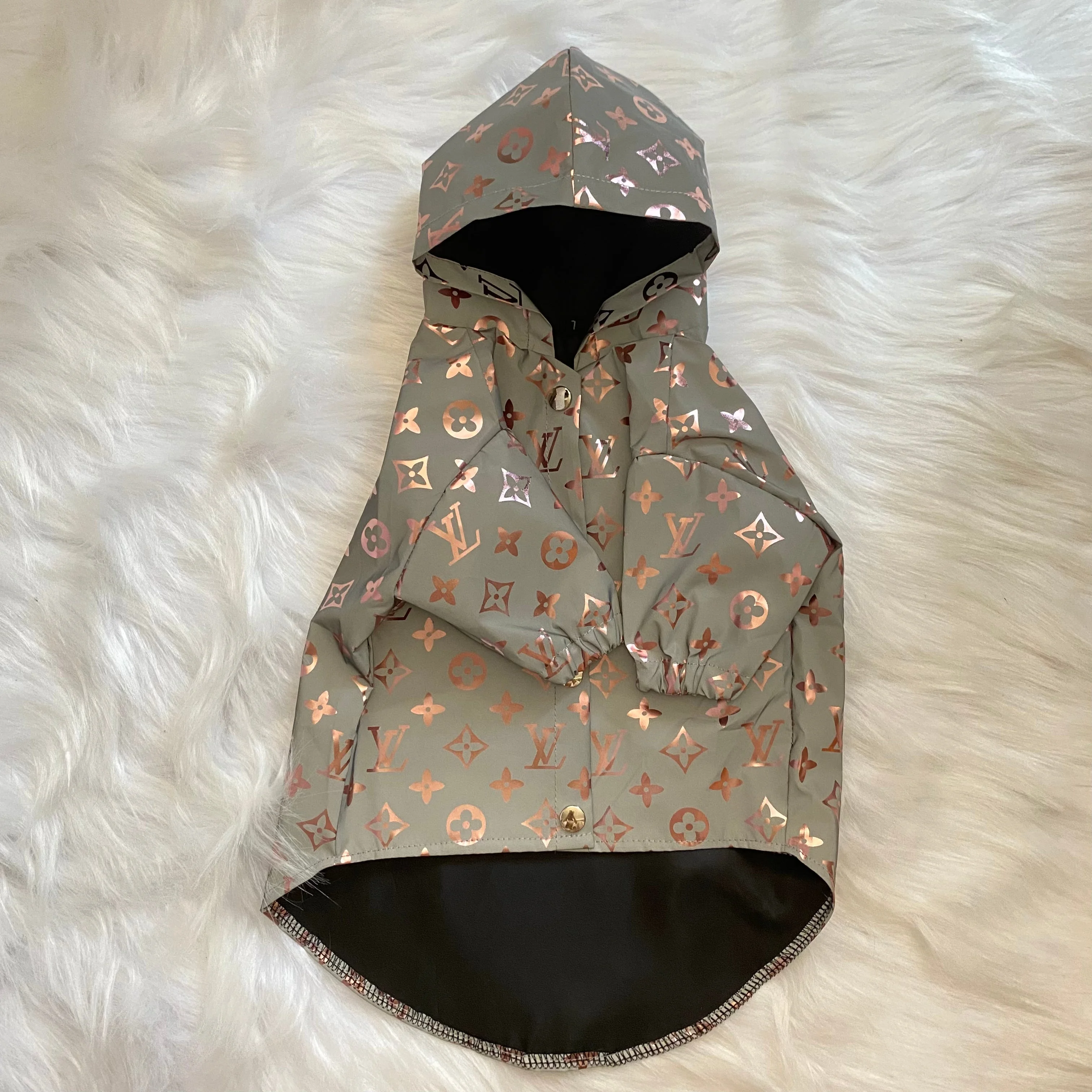 Dog lv outlet hoodie