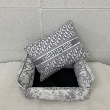 Dog Bed Dior - 2025 - Puppy Streetwear Shop