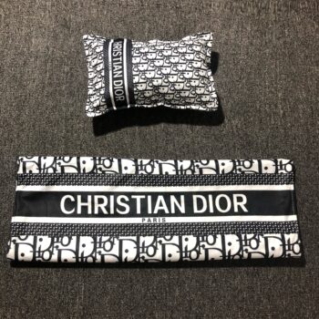 Dog Bed Dior - 2025 - Puppy Streetwear Shop Dog Bed Dior - 2025 - Puppy Streetwear Shop