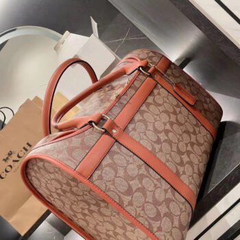 Luxury Dog Carrier Bags: Pampered Pup Travel in Style (Brown or Black) - 2025 - Puppy Streetwear Shop