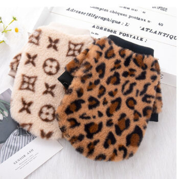 Dog Sweatshirt Louis Pawtton - 2025 - Puppy Streetwear Shop