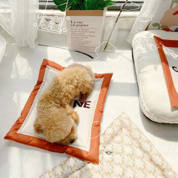 Dog Bed Celine - 2025 - Puppy Streetwear Shop Dog Bed Celine - 2025 - Puppy Streetwear Shop