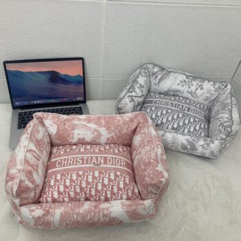 Dog Bed Dior - 2025 - Puppy Streetwear Shop