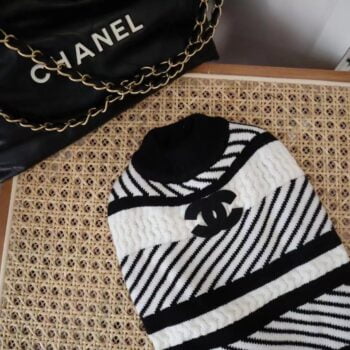 Dog Sweater Chanel - 2025 - Puppy Streetwear Shop