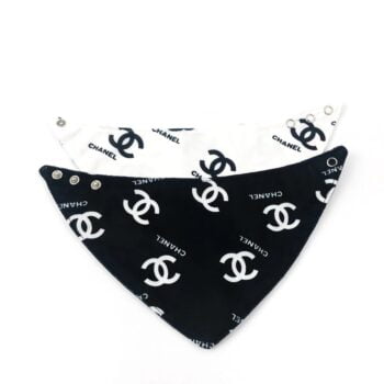 Dog Bandana Chanel - 2025 - Puppy Streetwear Shop Dog Bandana Chanel - 2025 - Puppy Streetwear Shop