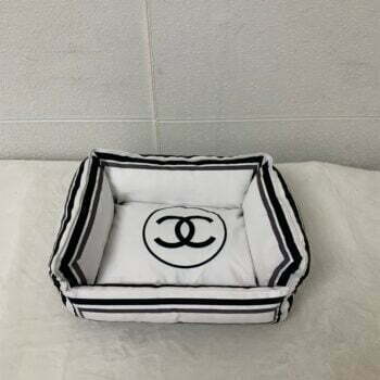 Dog Bed Chanel - 2025 - Puppy Streetwear Shop Dog Bed Chanel - 2025 - Puppy Streetwear Shop