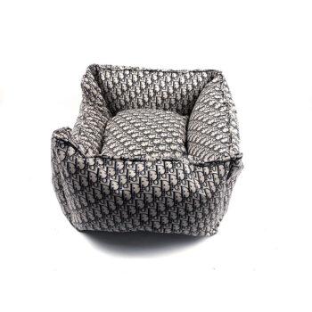 Dog Bed Dior - 2025 - Puppy Streetwear Shop Dog Bed Dior - 2025 - Puppy Streetwear Shop