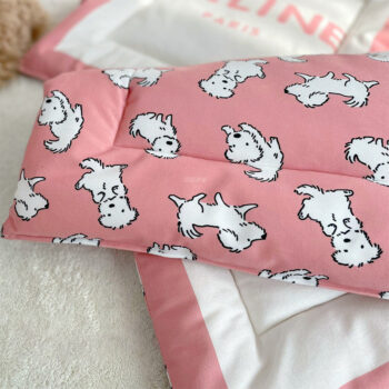Dog Bed Celine - 2025 - Puppy Streetwear Shop Dog Bed Celine - 2025 - Puppy Streetwear Shop
