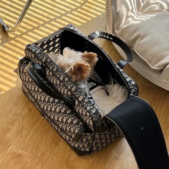 Luxury Travel in Style: Dior Designer Dog Carrier for Small Breeds - 2025 - Puppy Streetwear Shop Luxury Travel in Style: Dior Designer Dog Carrier for Small Breeds - 2025 - Puppy Streetwear Shop
